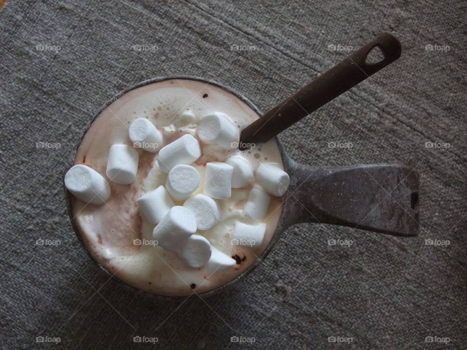 Hot chocolate with marshmallows