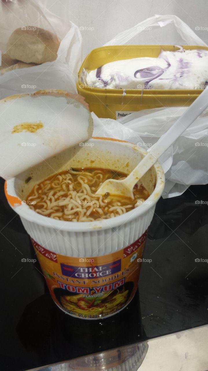cup noodles