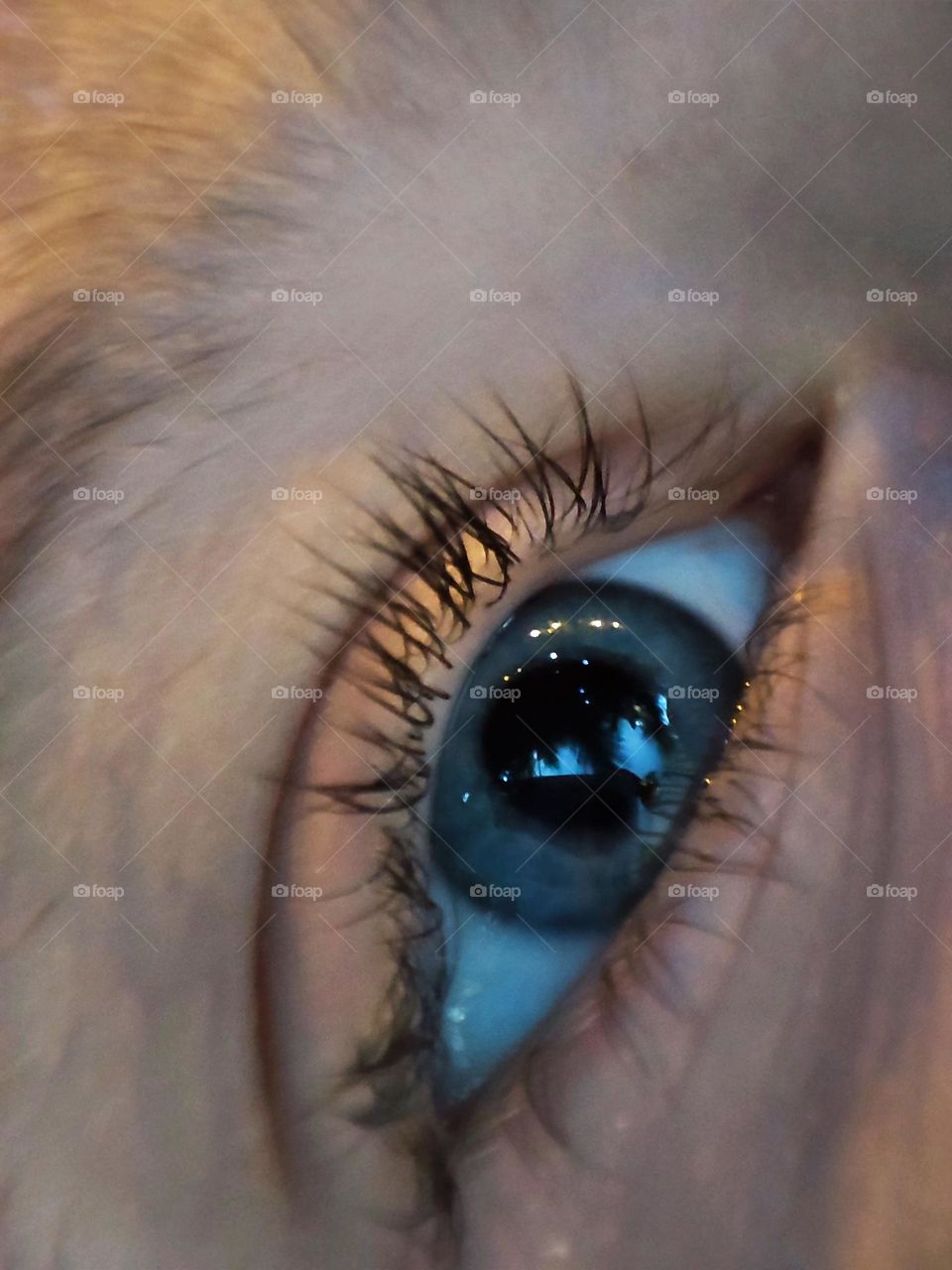 Mergaitės žvilgsnis