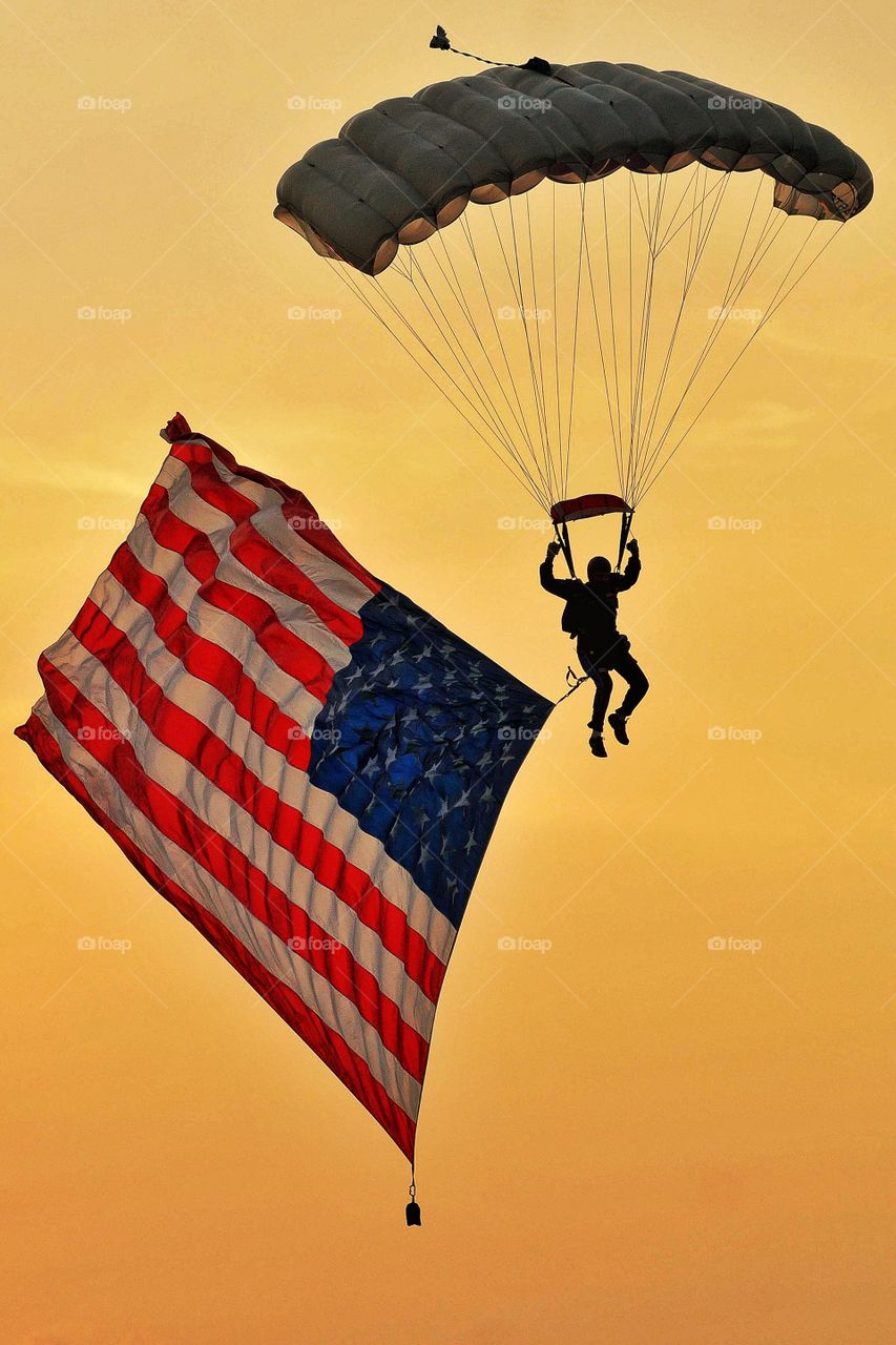 Sunset patriotic skydive 