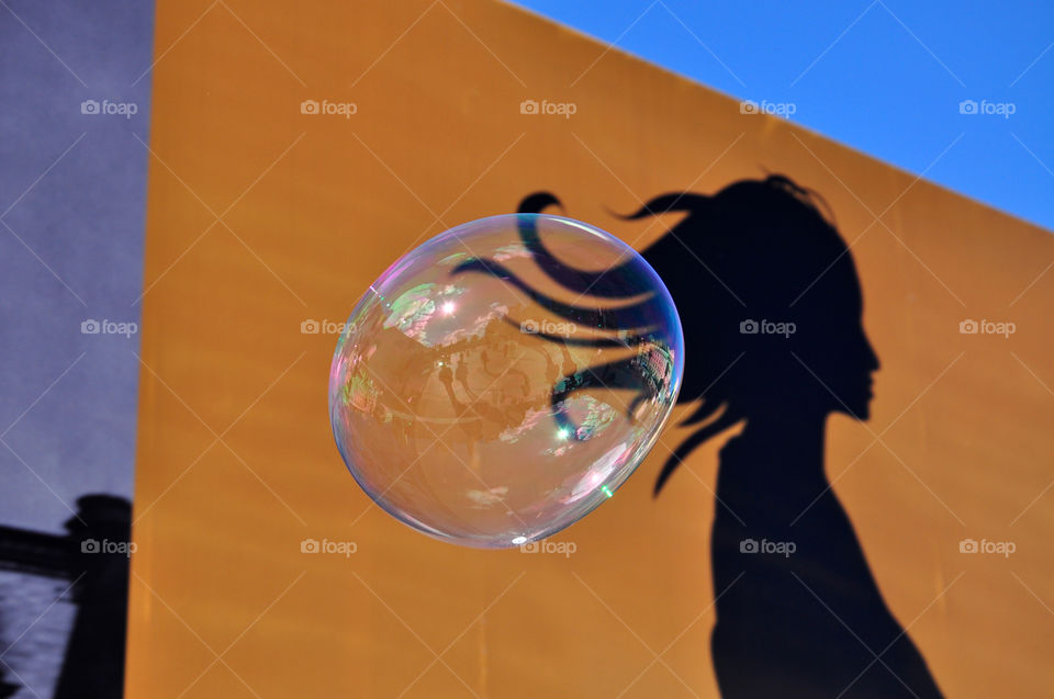 Soap bubble in Paris 