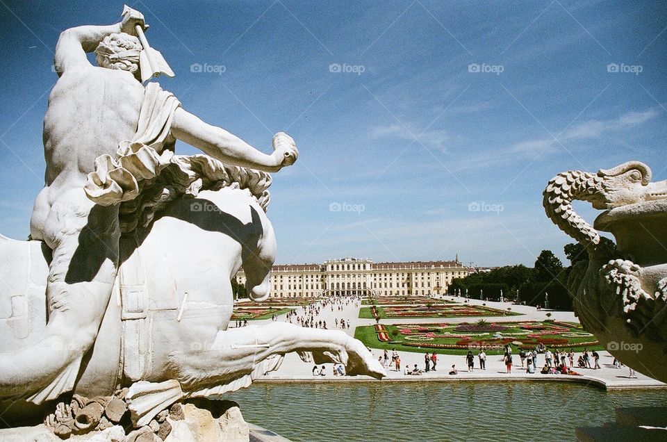 Neptune Fountain View, Schonbrunn Palace, Vienna, Austria