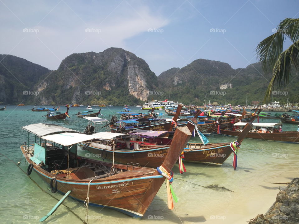 phi phi island