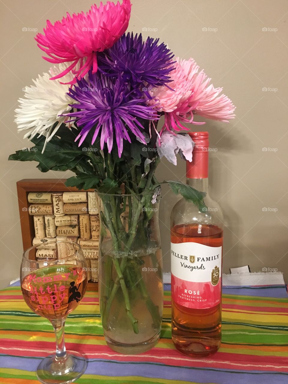 Wine and flowers 