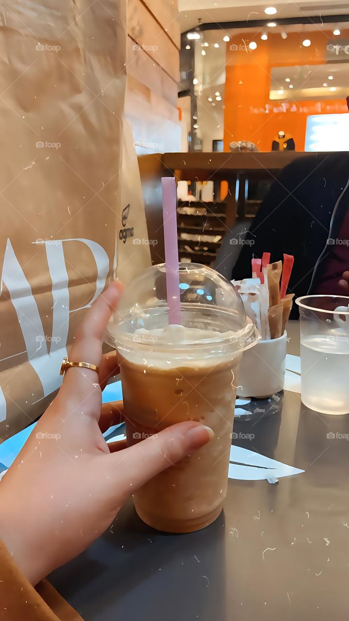 Iced coffee 