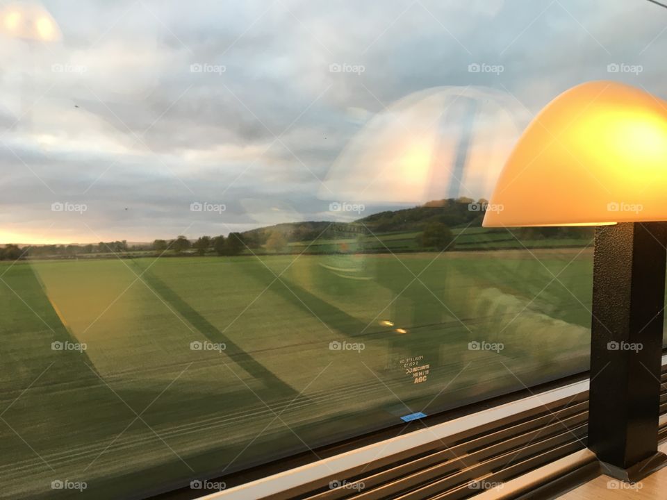 Travel in train : natural light out vs artificial inside