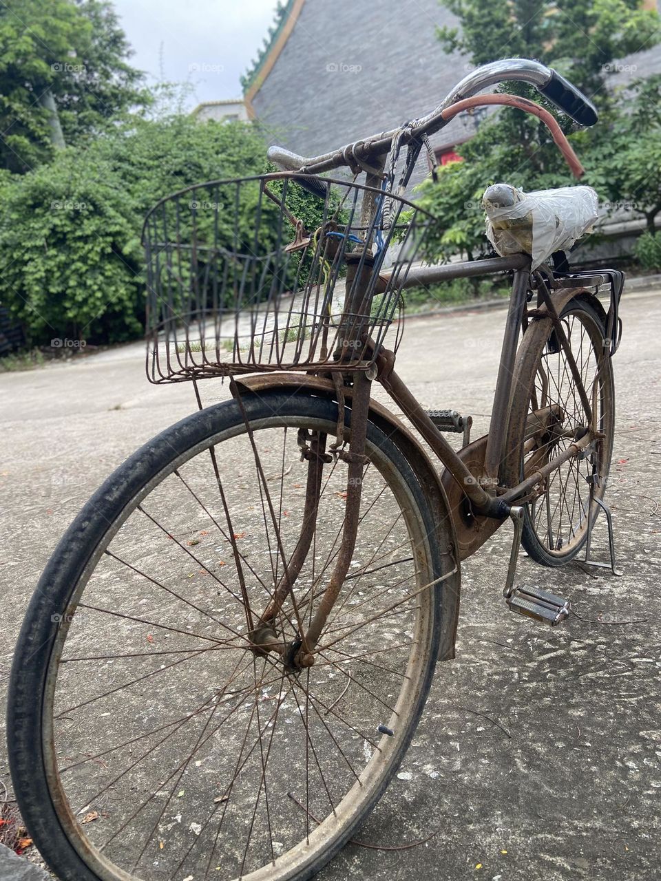 Bicycles in the 1990s