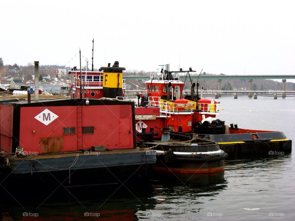 Tugs in Maine