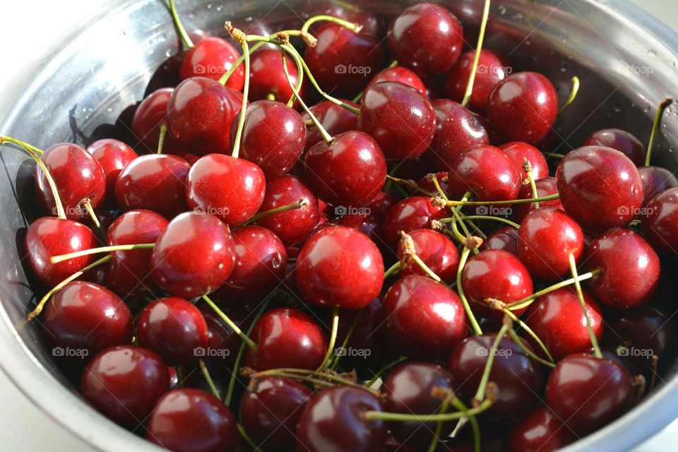 red cherry fresh fruits