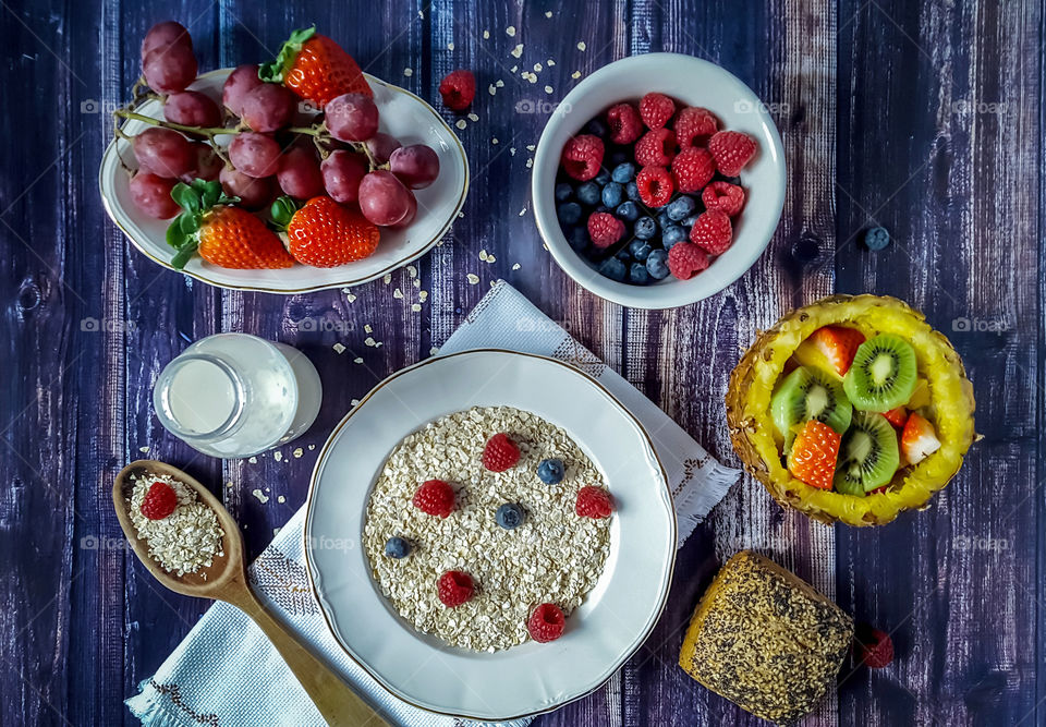 Fruit and cereal