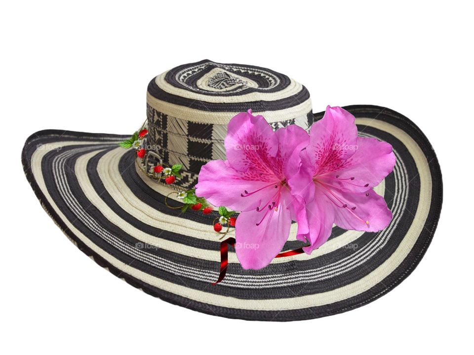 hat with pink flowers