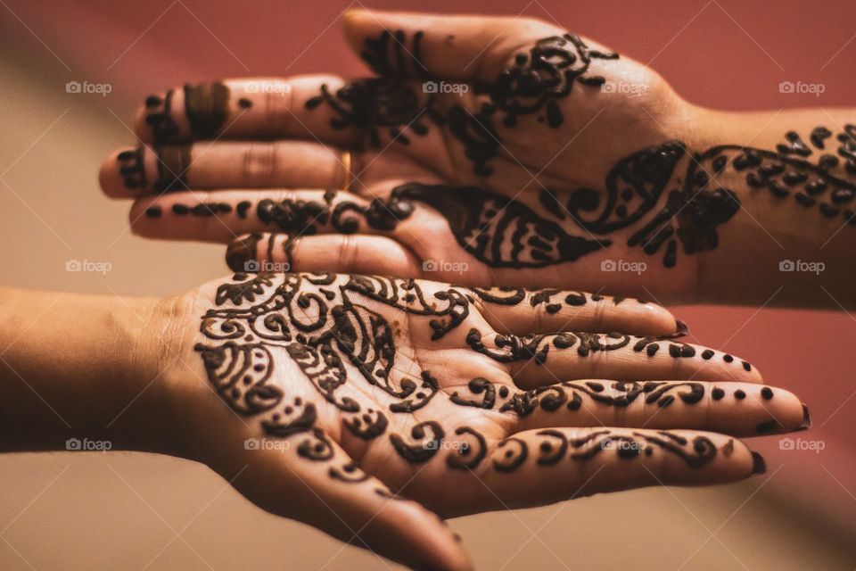 Mehndi adorns the Hand and life takes on a new colour