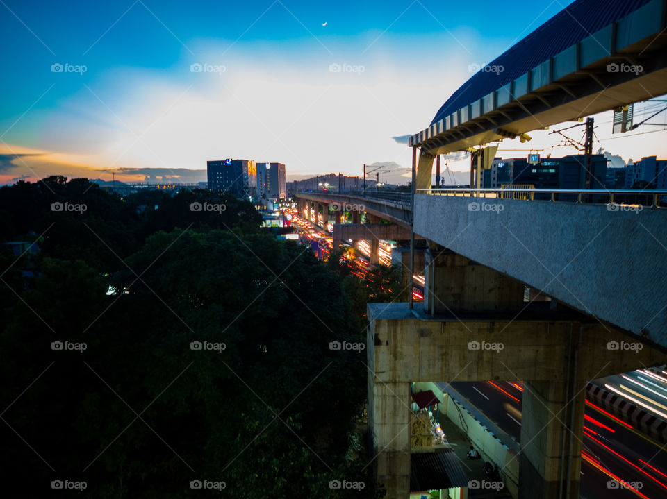 A Stilunning long exposure photography of busy Chennai road.. #mobile photography