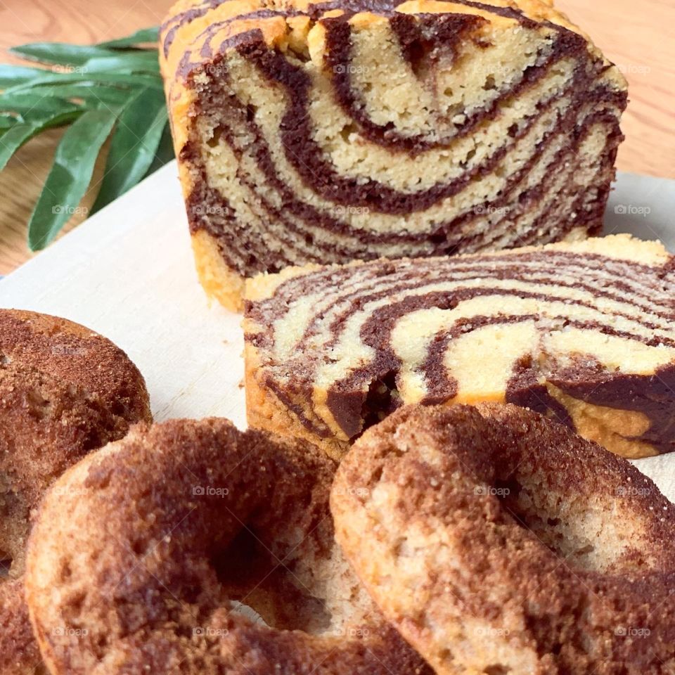 Keto friendly bakes like cinnamon donuts and marble cake 
