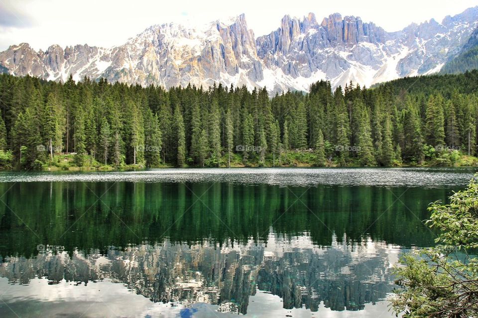 Idyllic lake of Carezza