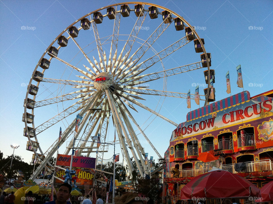 carnival ferriswheel fair games by kayleericciardi