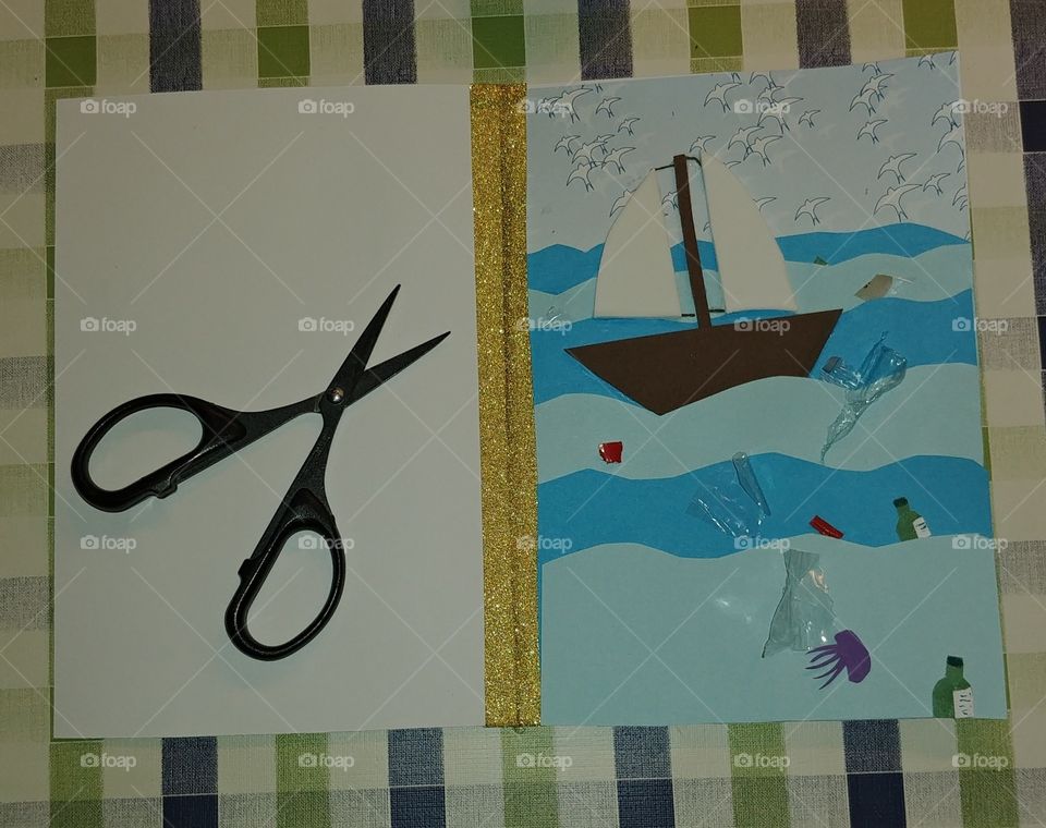 tinder trash water meer ocean schere traurig schlimm Plastik