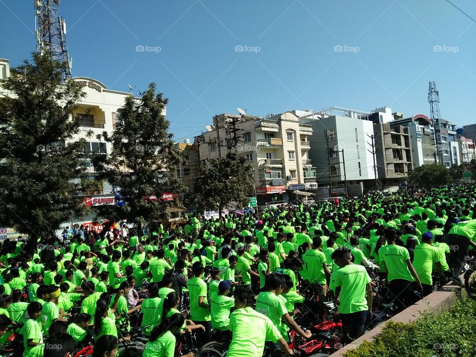 world biggest cyclothon from indore india
total people participate 30000
clean indore green indore
two time indore no. 1 about clean city