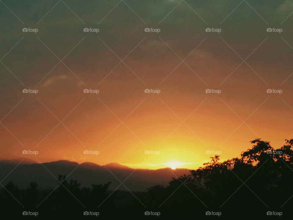 sunset from my Home 
📸 Muneeb bhat