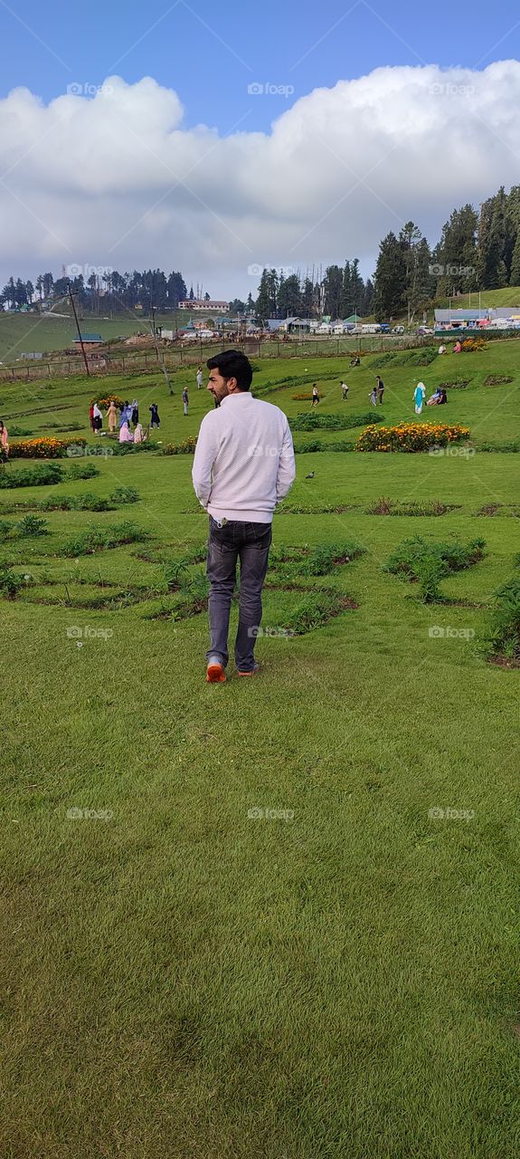 morning walks cool and fresh environment atmosphere natural beauty greenery 
📸 Muneeb bhat