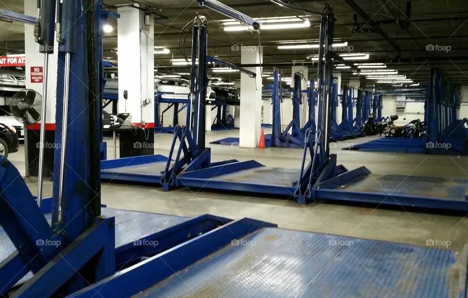 Indoors, Grinder, Locomotive, Production, Rack