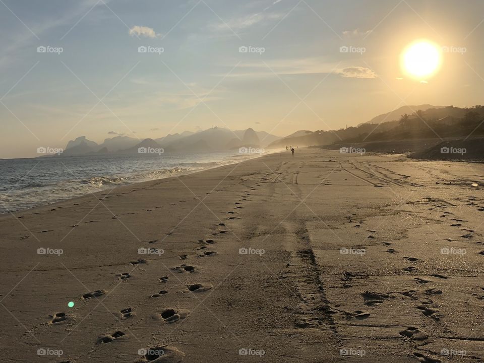 sunset in Camboinhas beach