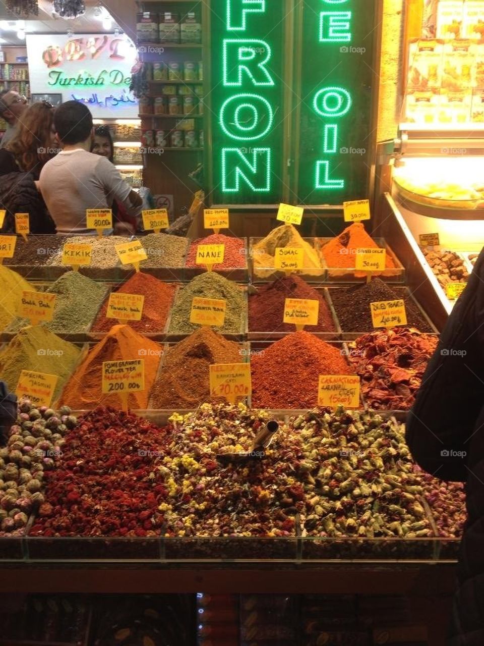 turkey istanbul bazaar spicemarket by caritakoro