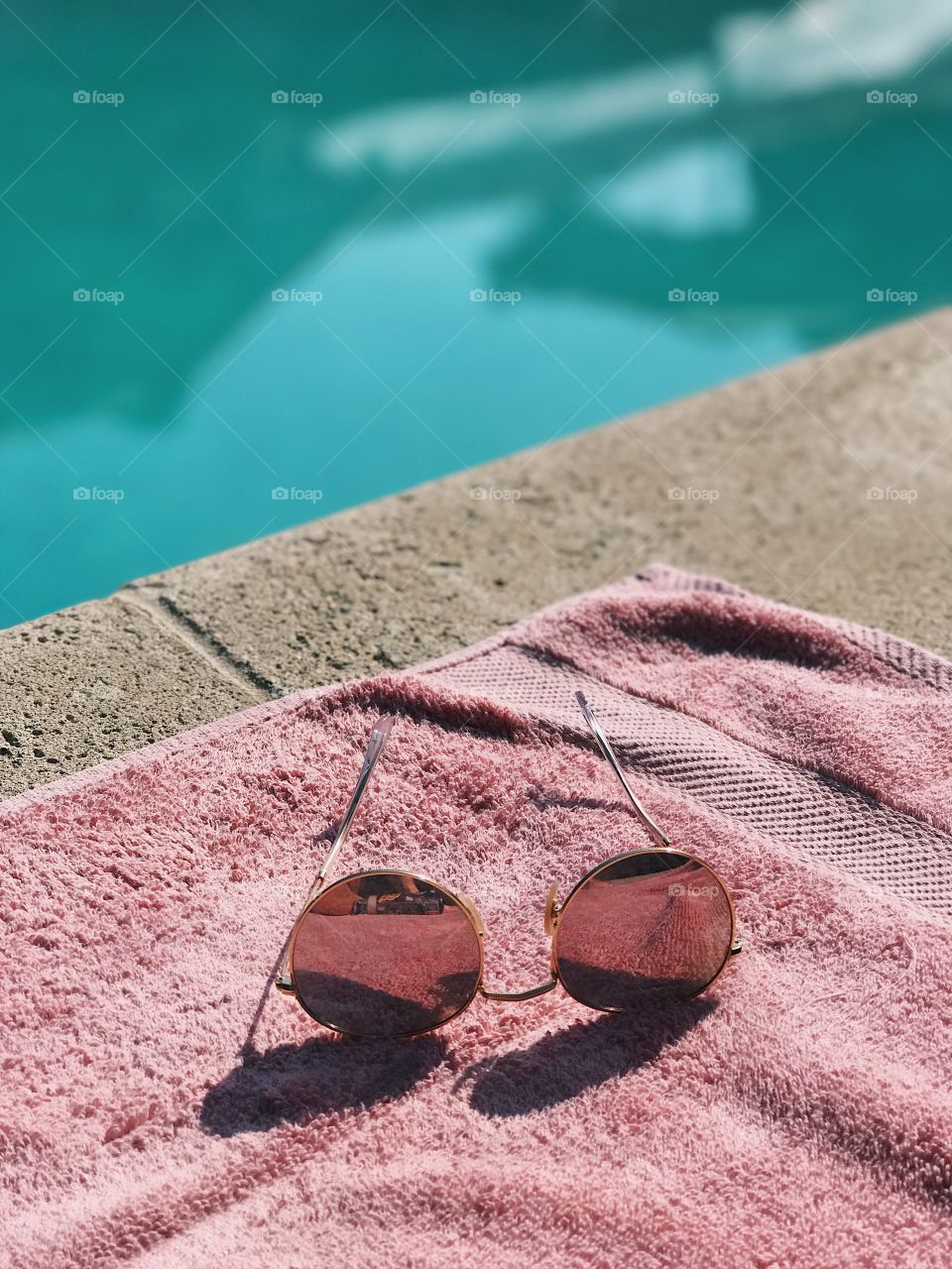 sunglasses poolside