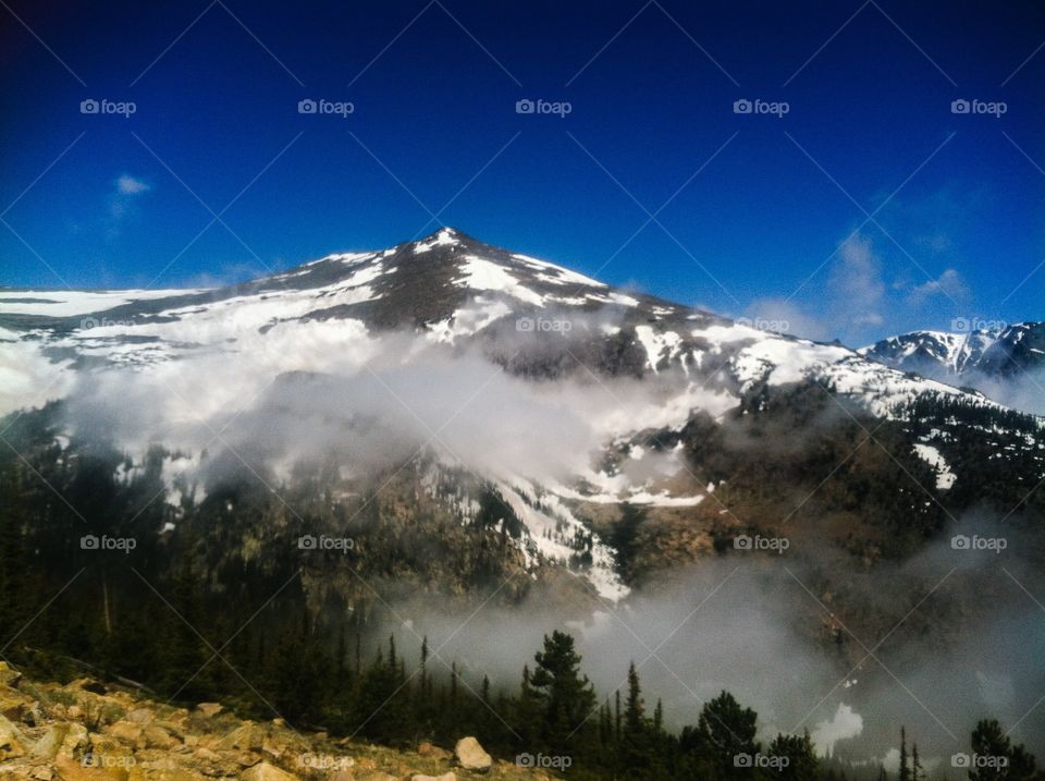 Snowcapped mountain winter landscape in Colorado Rockies 