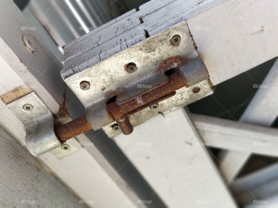 rusted Fence lock
