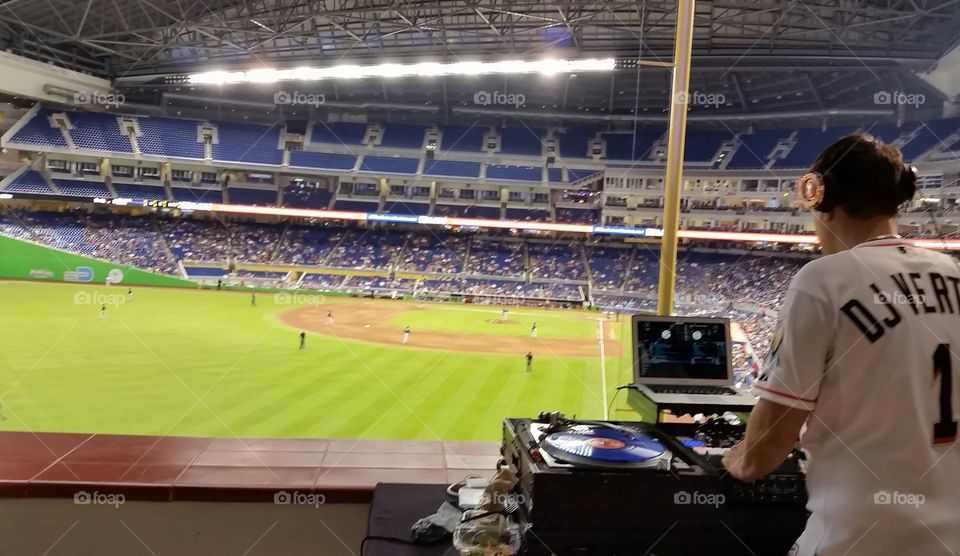 Baseball, Competition, Stadium, Athlete, Outfit