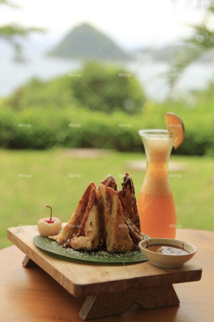 Cheese Fried banana with caramel sauce 