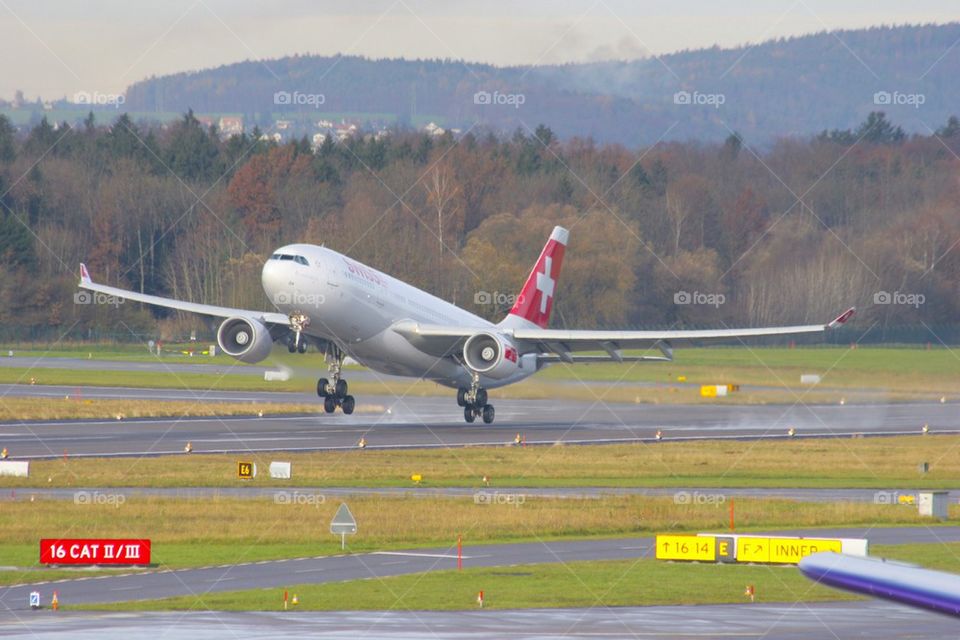 SWISS INTERNATIONAL AIRBUS A330-200 ZRH