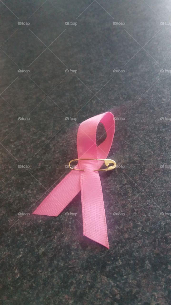 pink ribbon