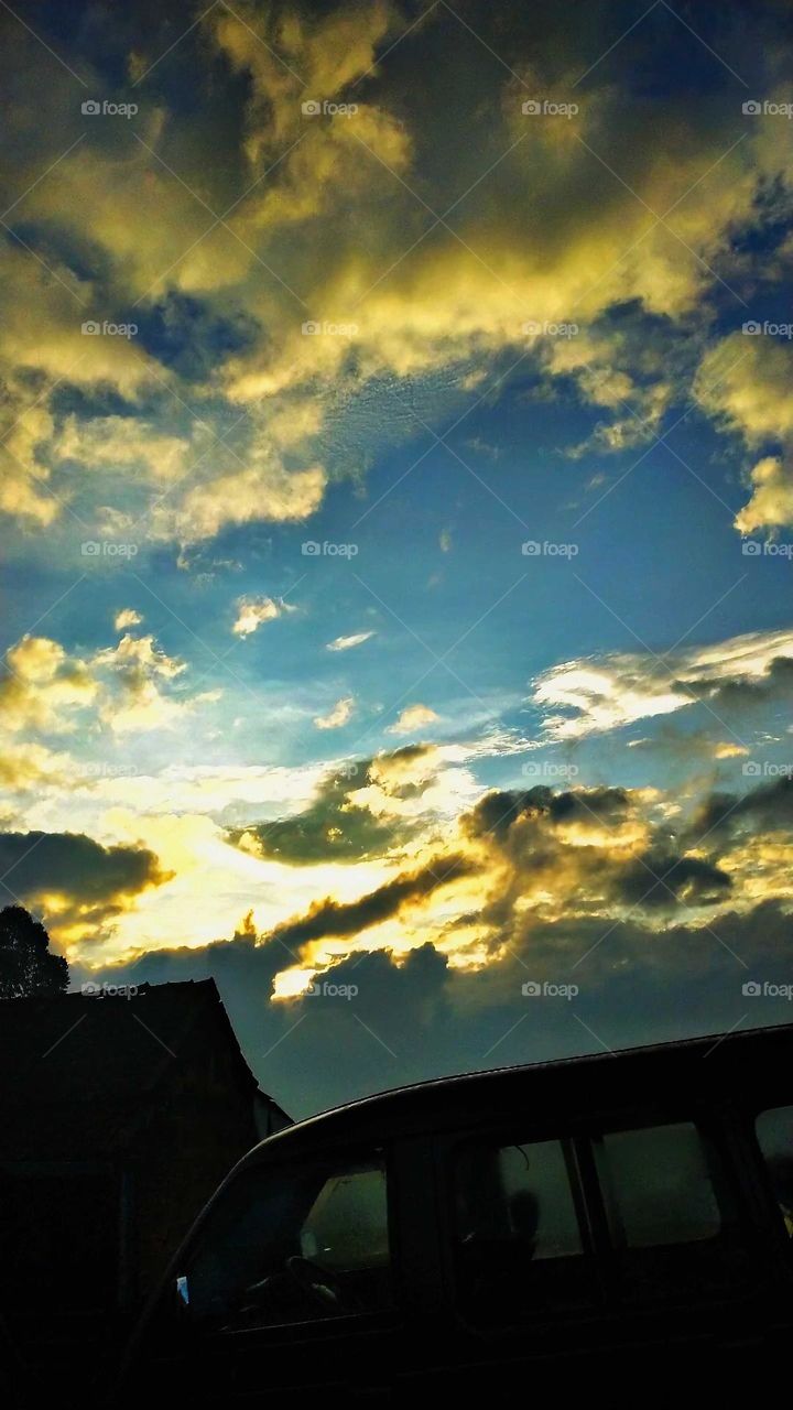 photo of the sky in the afternoon