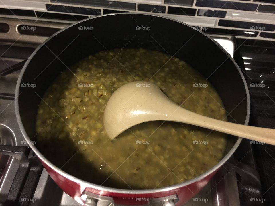 Green been sweet soup