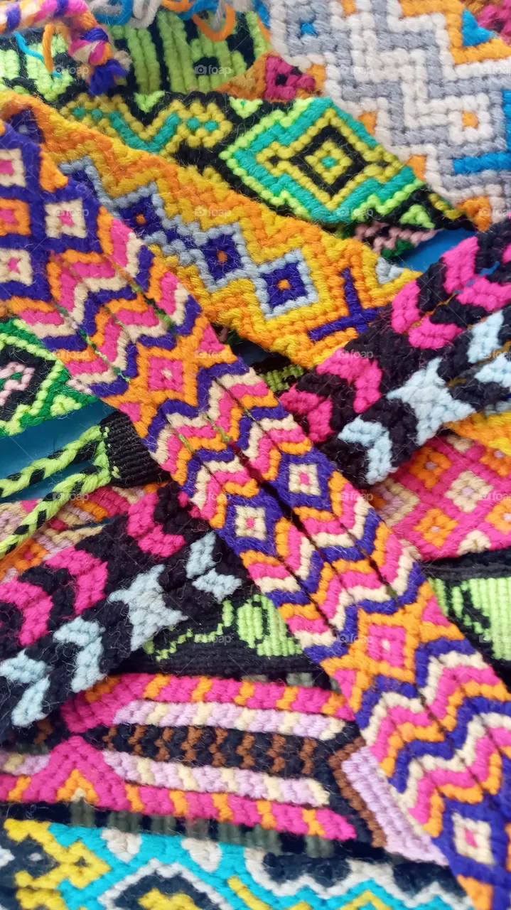 Colors of bracelets