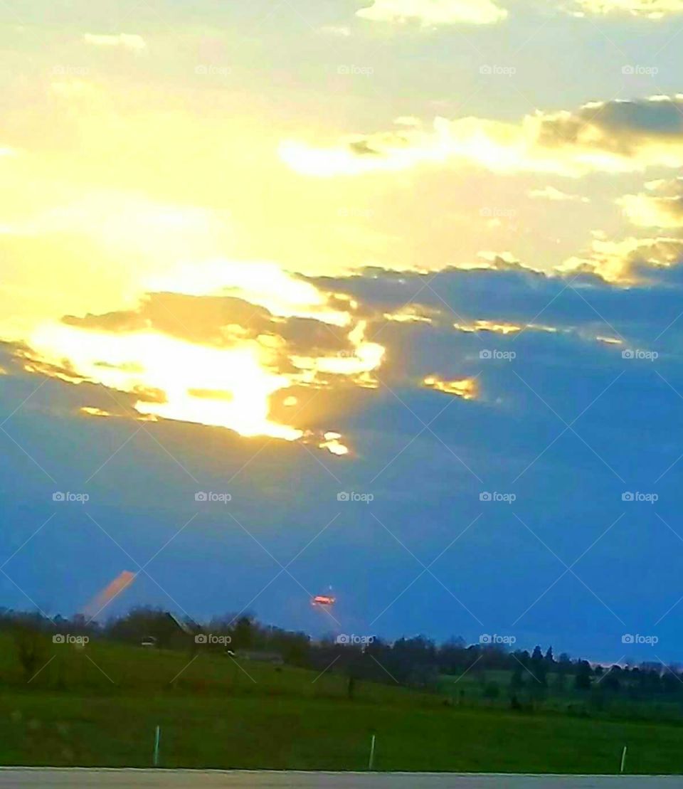 just another sky shot. Kentucky.