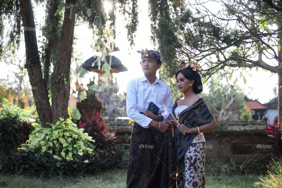 brother and sister balinese