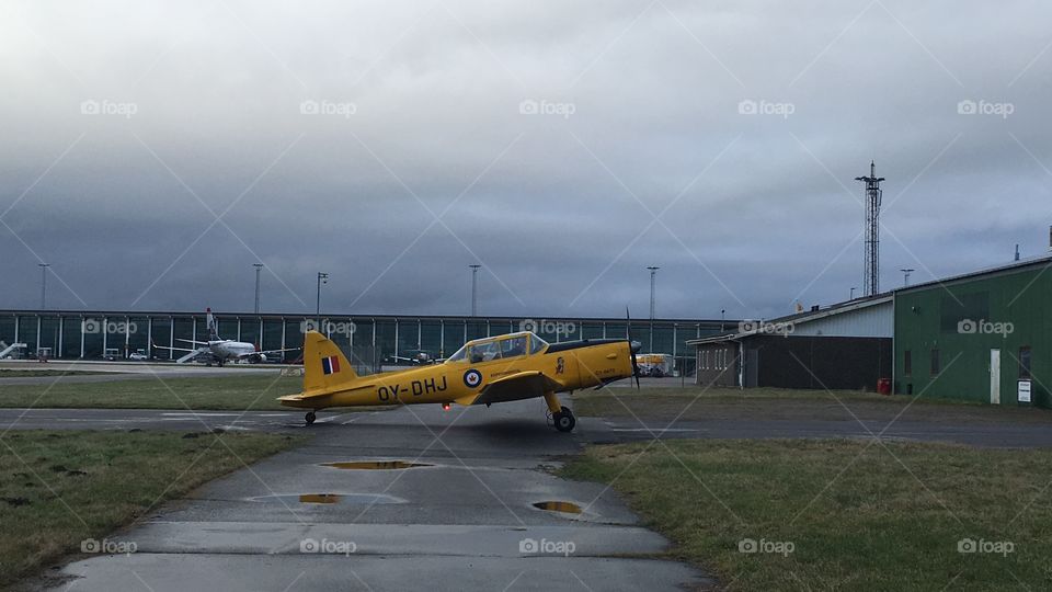 Old Tail Wheel Airplane