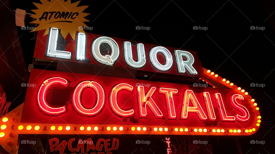 Color picture of Atomic Liquor bar sinage