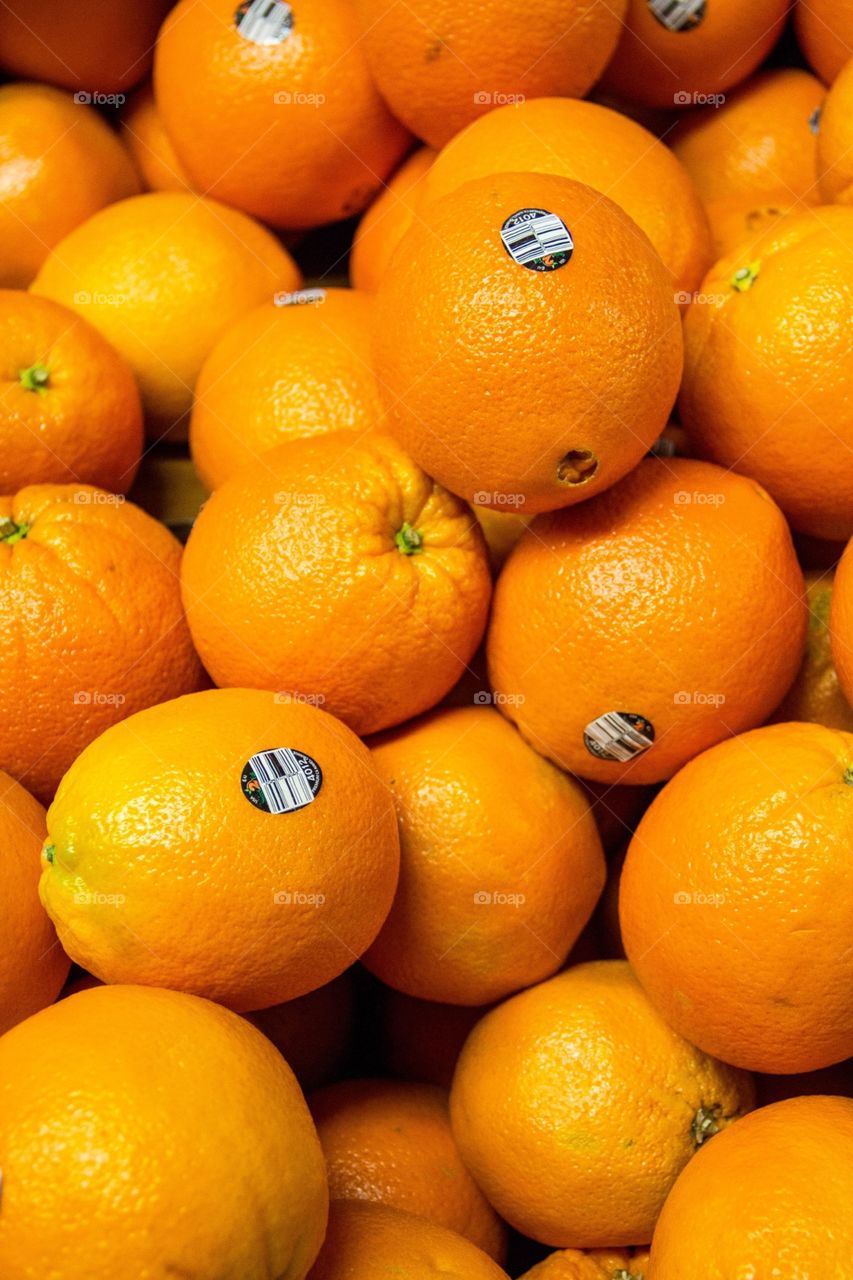 Oranges
