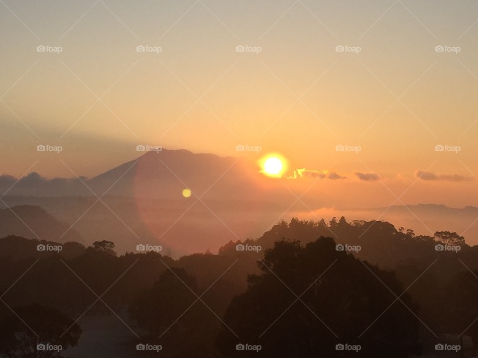 First sunrise of 2016 over sakurajima