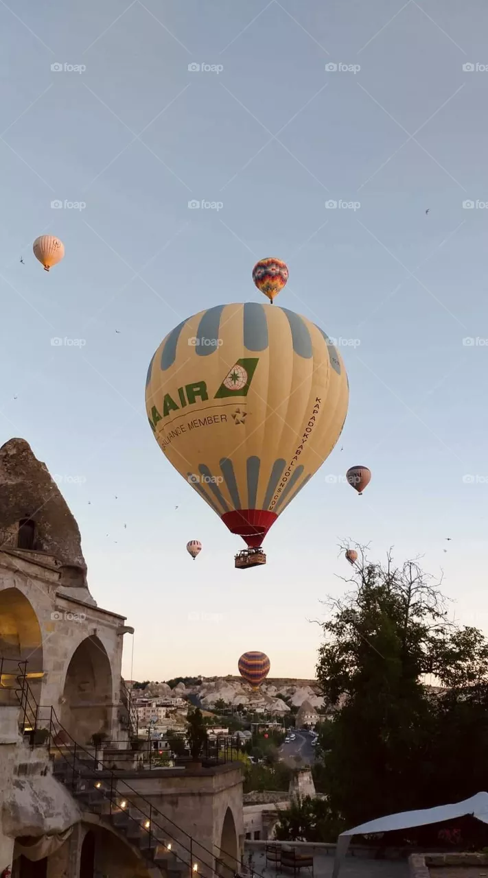 Ballons