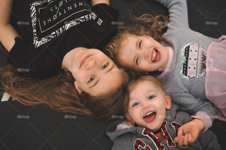 Kids on trampoline 