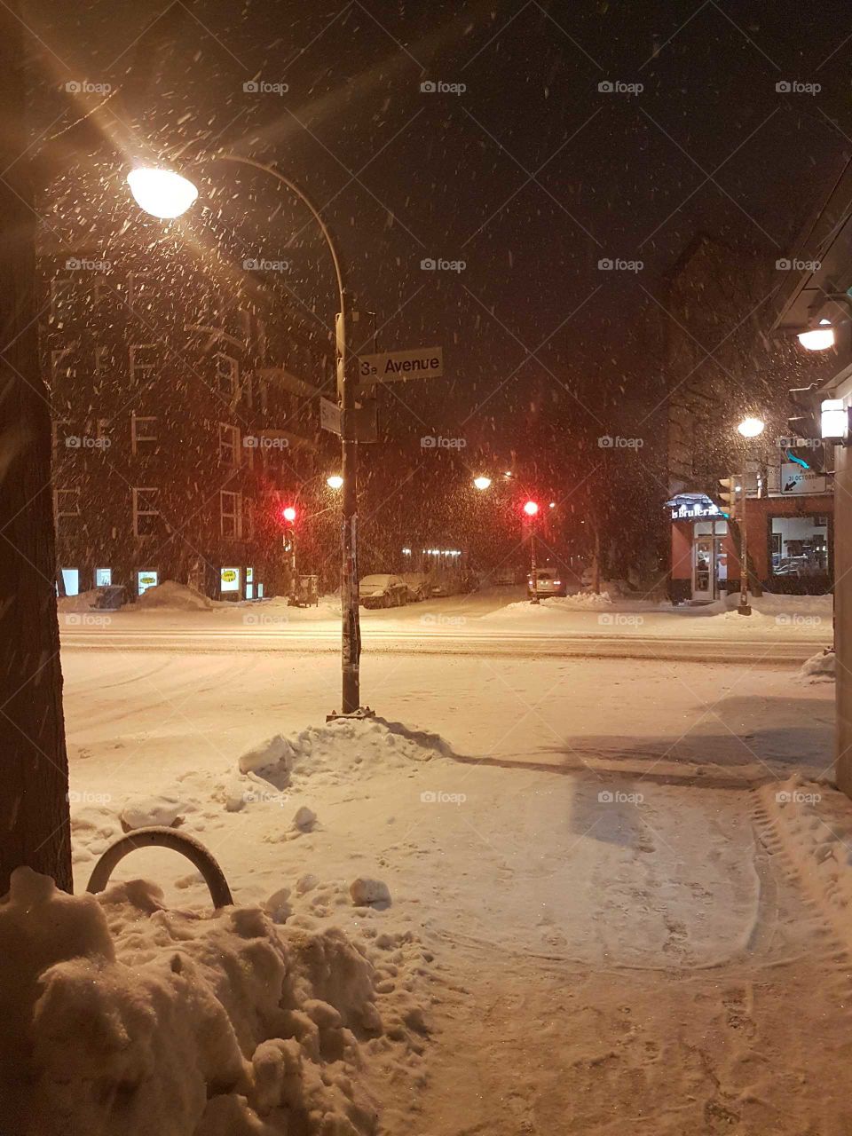 snow night in Quebec