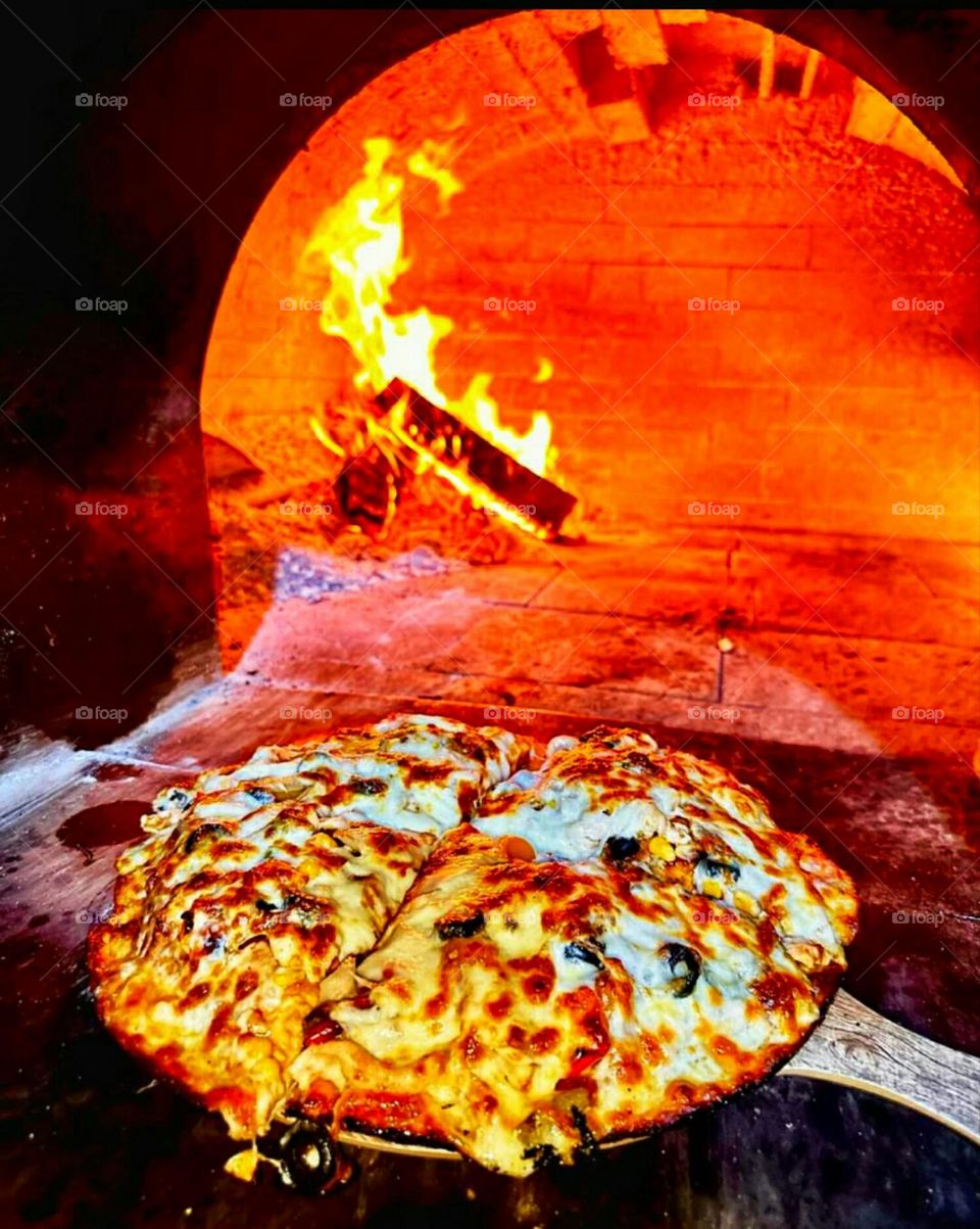 hot Pizza