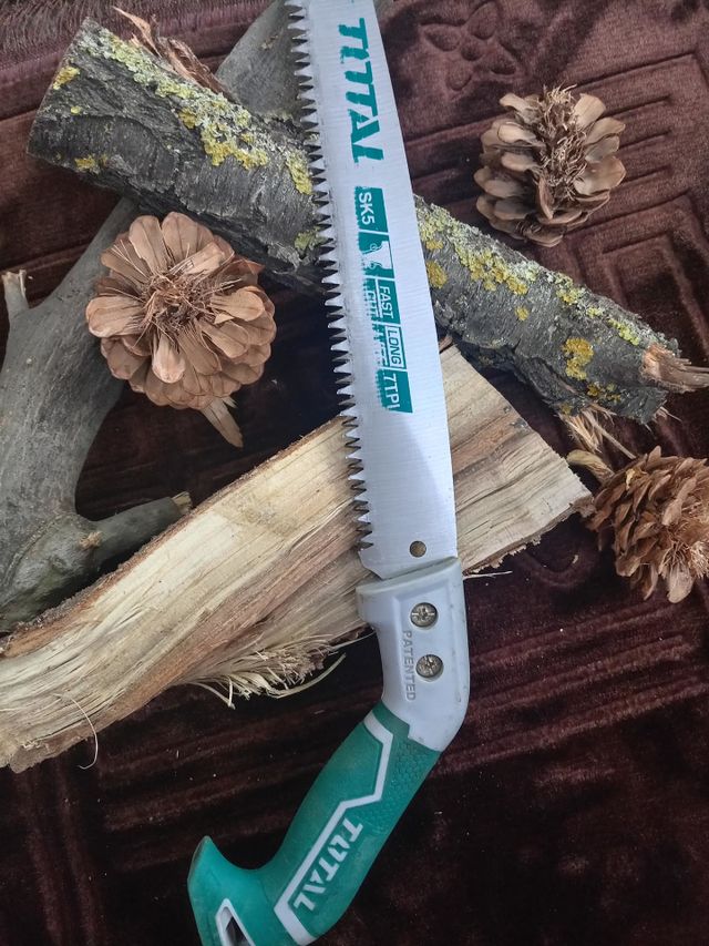 Firewood saw