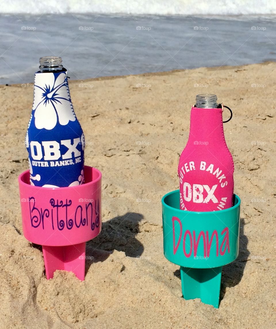 Relaxing with a drink at the beach