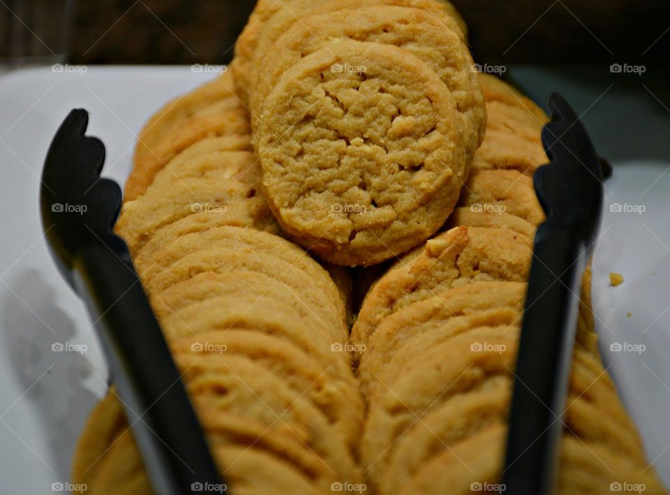 Cookies are better! Peanut Butter - The best cookies have layers of texture. A slightly crisp outer shell that holds up to some heat with an inner core that's soft and chewy